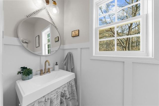 8785 Amberfield Drive, Gainesville, GA 30506