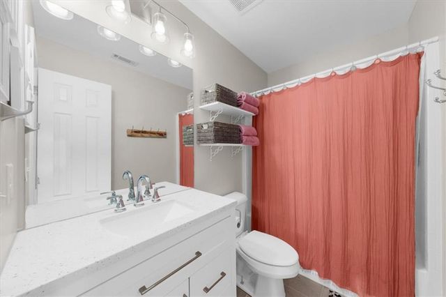 8785 Amberfield Drive, Gainesville, GA 30506