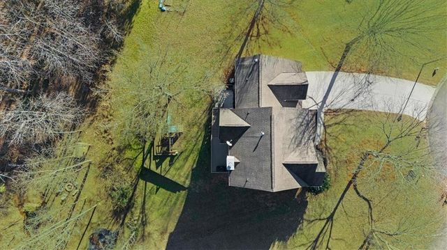 8785 Amberfield Drive, Gainesville, GA 30506