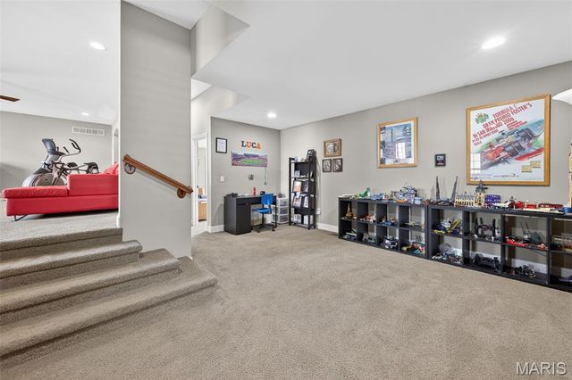 319 Magnolia Valley Drive, O'fallon, MO 63366