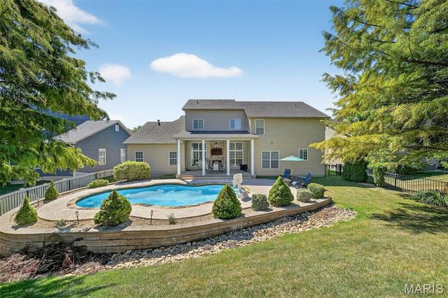 319 Magnolia Valley Drive, O'fallon, MO 63366