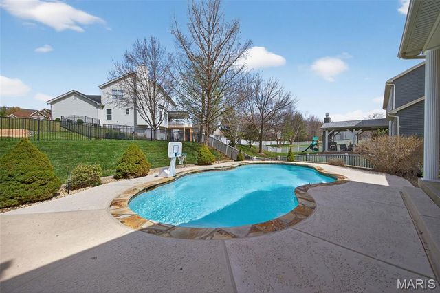 319 Magnolia Valley Drive, O'fallon, MO 63366