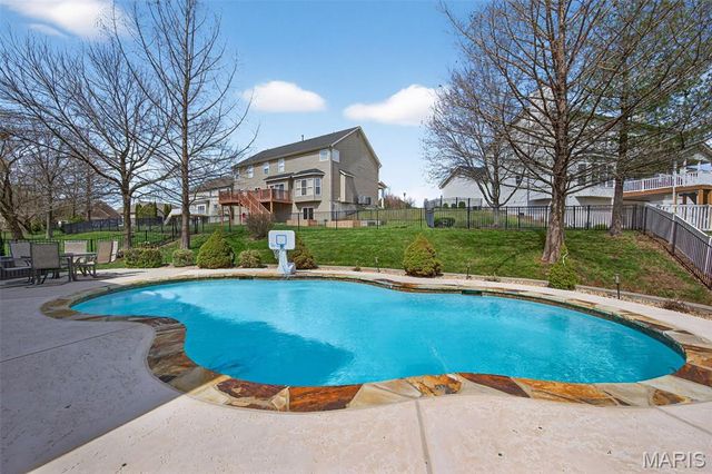 319 Magnolia Valley Drive, O'fallon, MO 63366