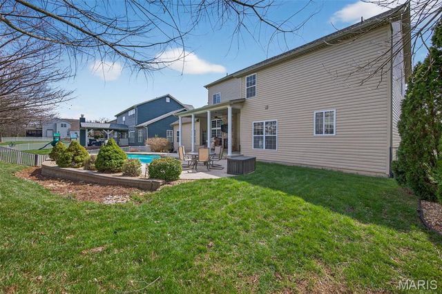 319 Magnolia Valley Drive, O'fallon, MO 63366