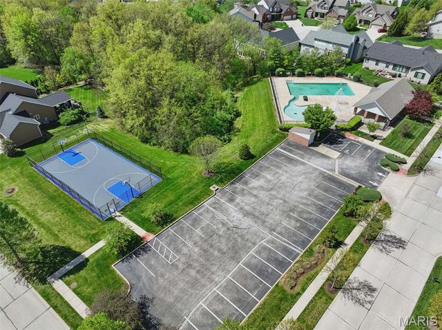 319 Magnolia Valley Drive, O'fallon, MO 63366