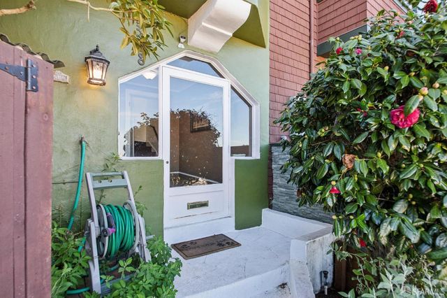 3348 Market Street, San Francisco, CA 94114