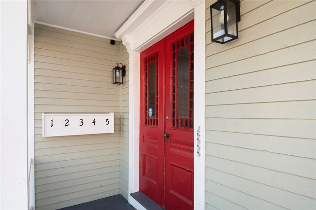 109 Church Street 3, Newport, RI 02840