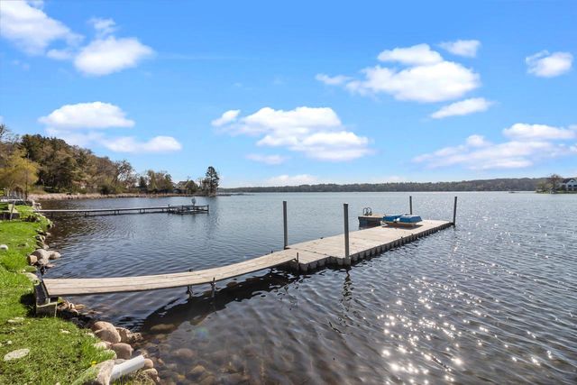 812 Rosebud AVENUE, Twin Lakes, WI 53181