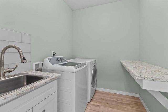812 Rosebud AVENUE, Twin Lakes, WI 53181