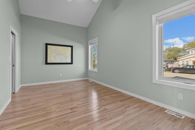 812 Rosebud AVENUE, Twin Lakes, WI 53181