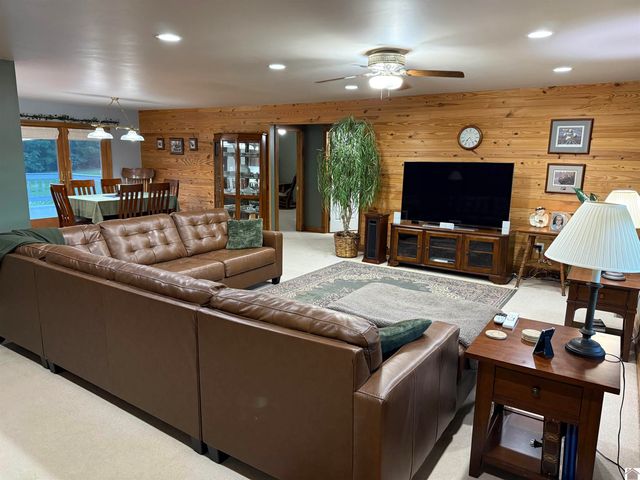 1153 Briensburg-Tatumsville Rd, Benton, KY 42025