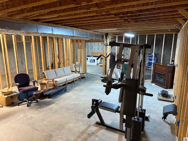 1153 Briensburg-Tatumsville Rd, Benton, KY 42025