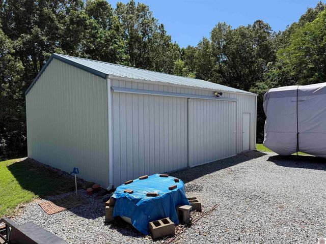 1153 Briensburg-Tatumsville Rd, Benton, KY 42025