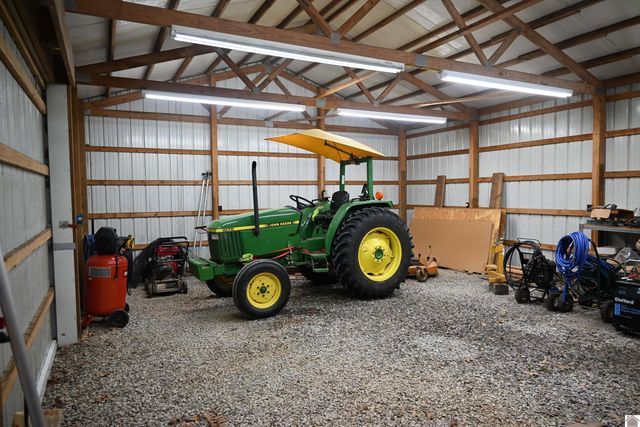 1153 Briensburg-Tatumsville Rd, Benton, KY 42025