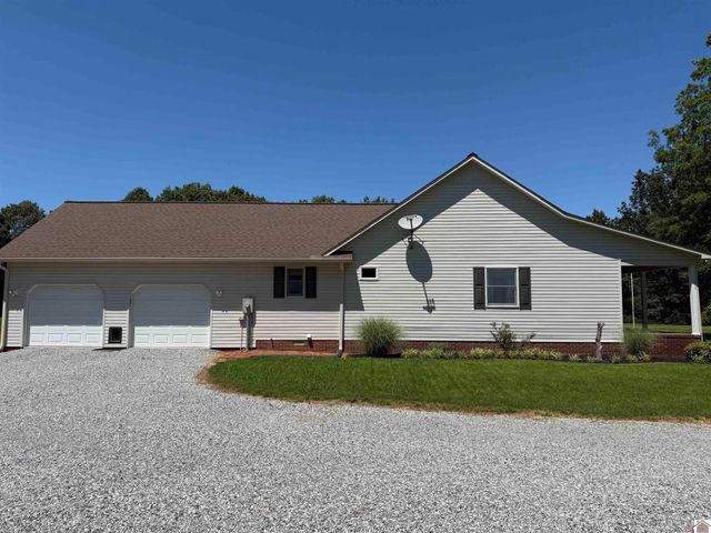 1153 Briensburg-Tatumsville Rd, Benton, KY 42025