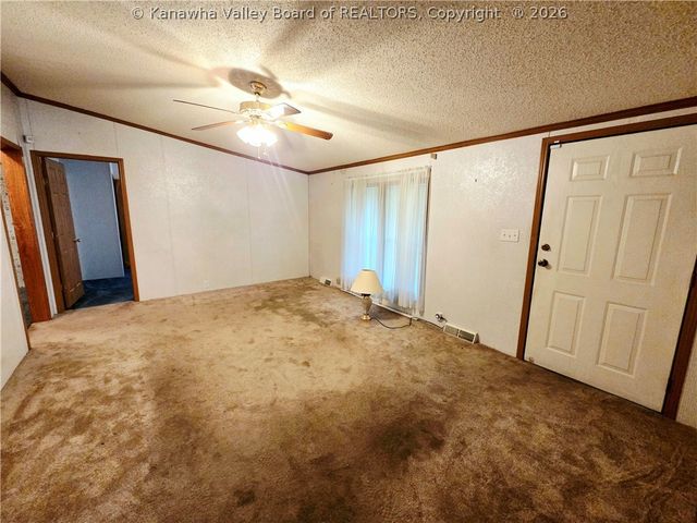 20 Bungalow Road, Charleston, WV 25306