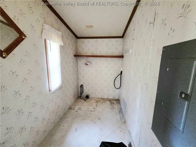 20 Bungalow Road, Charleston, WV 25306