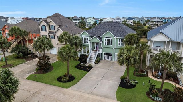 13602 Windlass Circle, Galveston, TX 77554