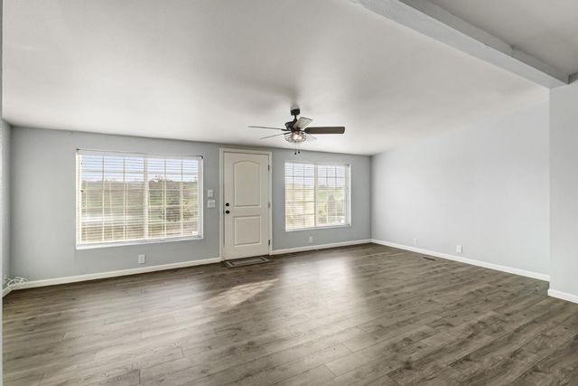 3814 Lakeview Dr, Ione, CA 95640