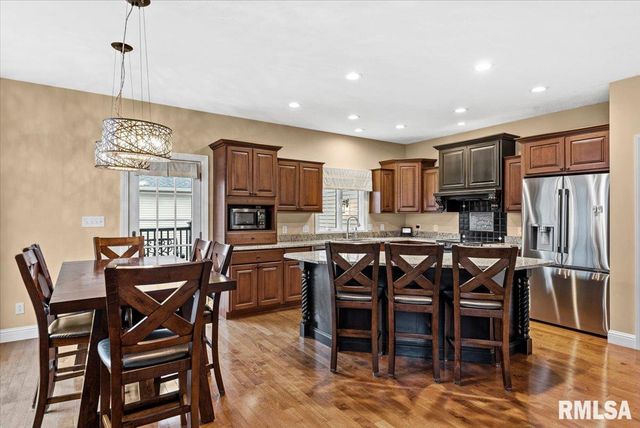 1116 Jemi Lane, Chatham, IL 62629