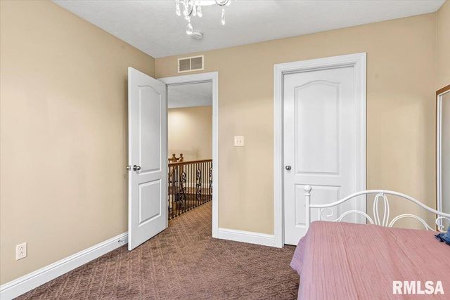 1116 Jemi Lane, Chatham, IL 62629