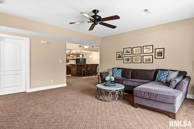 1116 Jemi Lane, Chatham, IL 62629