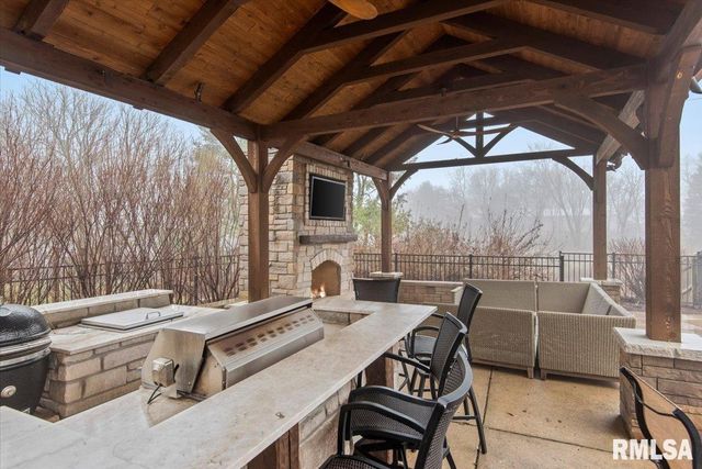 1116 Jemi Lane, Chatham, IL 62629