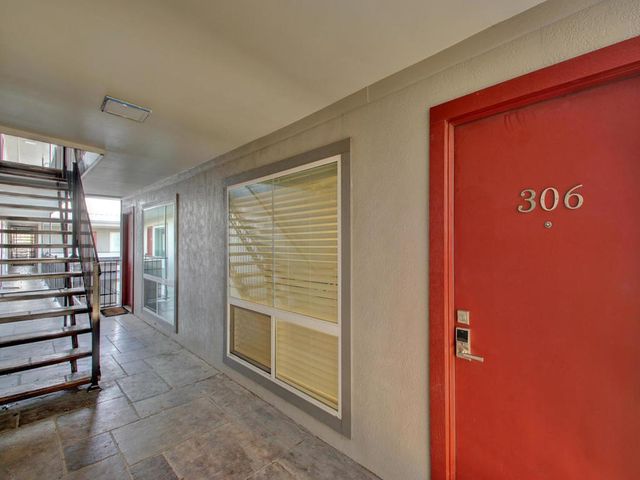 3110 Red River ST 306, Austin, TX 78705