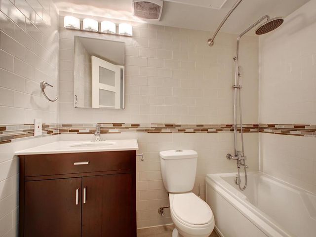 3110 Red River ST 306, Austin, TX 78705