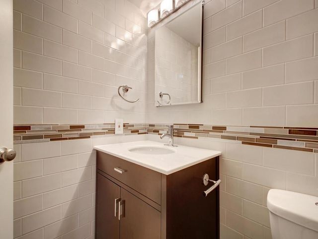 3110 Red River ST 306, Austin, TX 78705