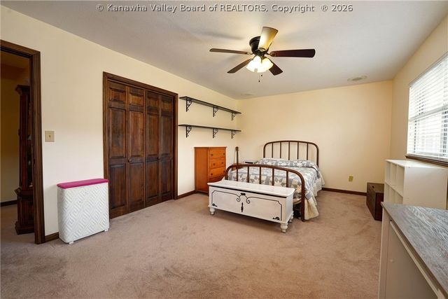 1001 Barth Court, Elkview, WV 25071