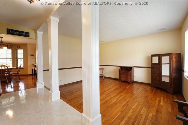 1001 Barth Court, Elkview, WV 25071