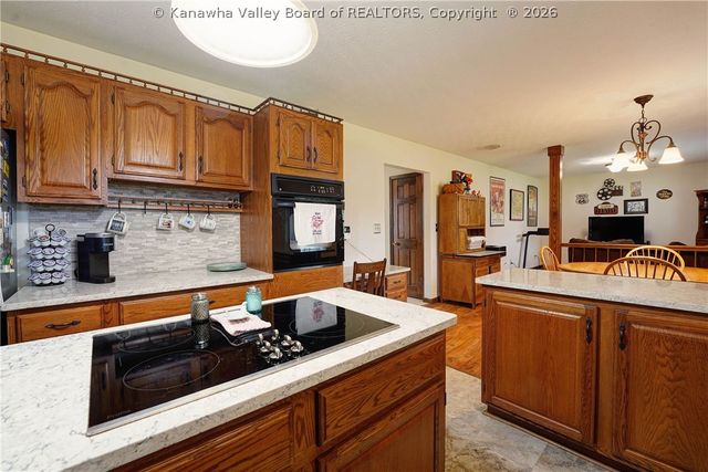 1001 Barth Court, Elkview, WV 25071