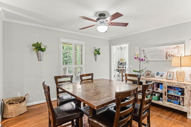 100 Macintosh Dr, Springfield, TN 37172