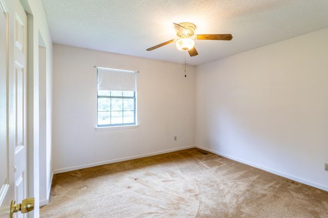 192 Cedar Point Lane, South Pittsburg, TN 37380