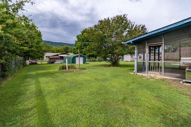 192 Cedar Point Lane, South Pittsburg, TN 37380