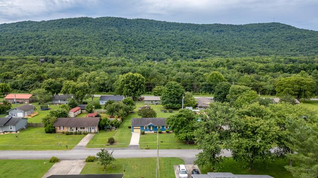 192 Cedar Point Lane, South Pittsburg, TN 37380
