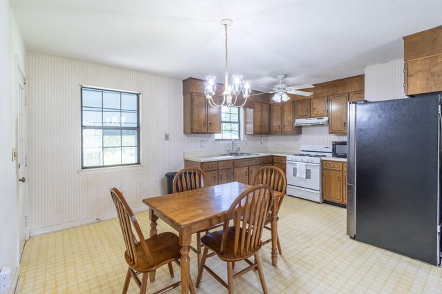 192 Cedar Point Lane, South Pittsburg, TN 37380