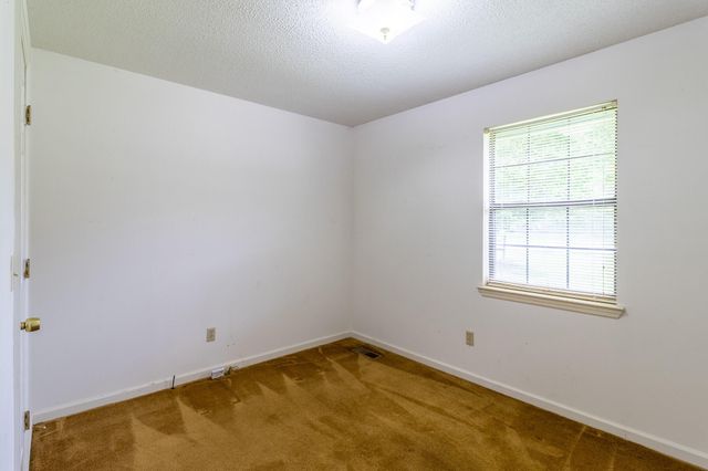 192 Cedar Point Lane, South Pittsburg, TN 37380