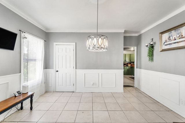 88 Granite St, Leominster, MA 01453