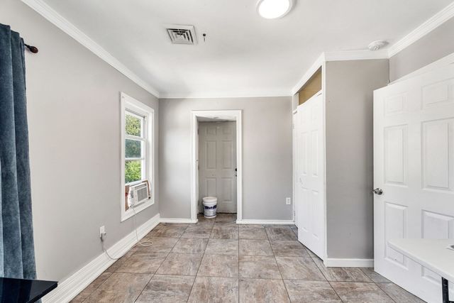 88 Granite St, Leominster, MA 01453