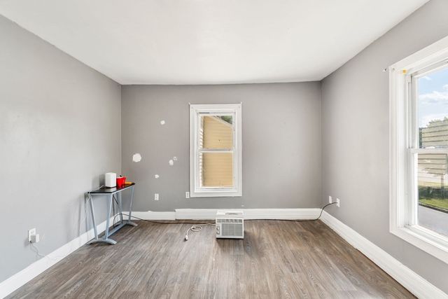 88 Granite St, Leominster, MA 01453