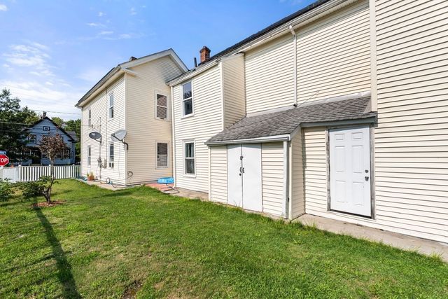 88 Granite St, Leominster, MA 01453