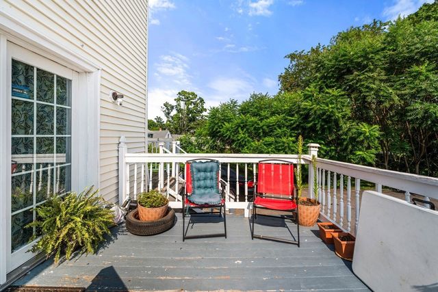 88 Granite St, Leominster, MA 01453