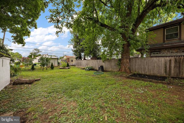 92 FLORENCE AVE, Aston, PA 19014