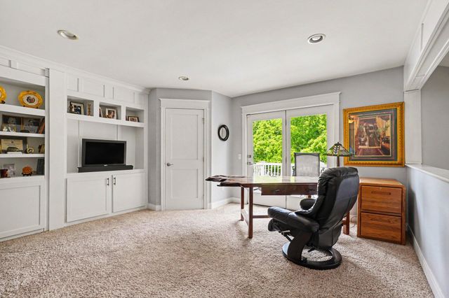 9979 W Main Street, Oshtemo Twp, MI 49009