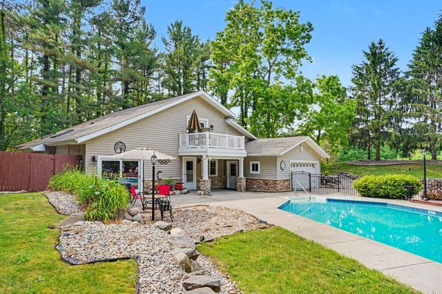 9979 W Main Street, Oshtemo Twp, MI 49009