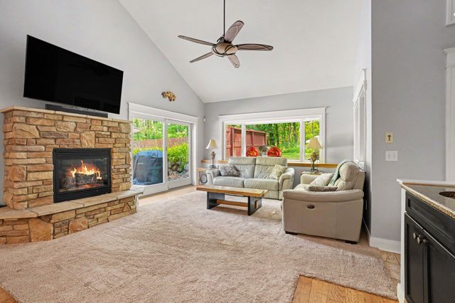 9979 W Main Street, Oshtemo Twp, MI 49009