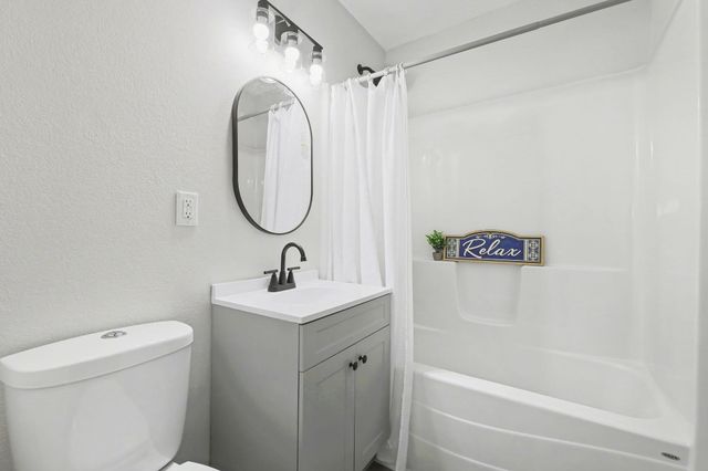 2368 N Payne Ave, Wichita, KS 67204