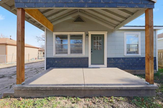 2368 N Payne Ave, Wichita, KS 67204